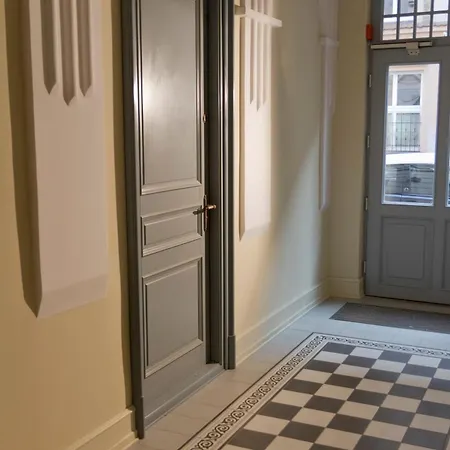Old Town Premium Kazimierz - Synagogue View Apartment